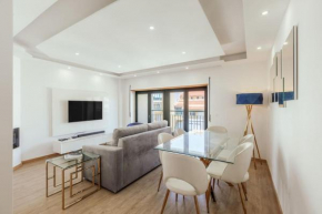 Glam 2 bedroom In Massamá